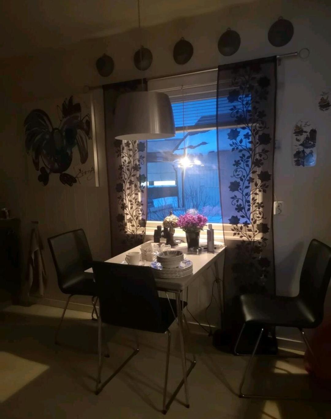 Kule Gule Huset Apartment Svolvaer Exterior photo